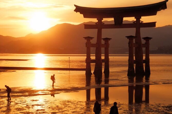 Full Day Tour in Hiroshima and Miyajima