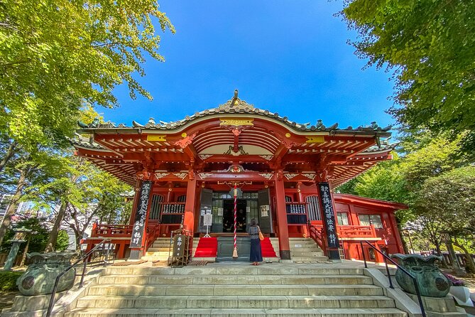 Get to Know the Secret of Asakusa! Shrine and Temple Tour