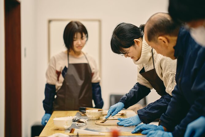 Making of Echizen Lacquerware and Lacquering Tray Experience - Craftsmanship Behind Echizen Lacquerware