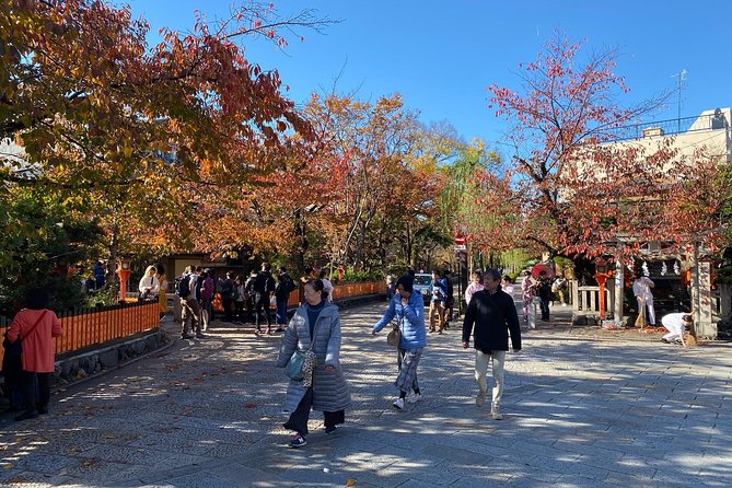 The Beauty of Kyoto – Historical Walking Tour of Higashiyama Area