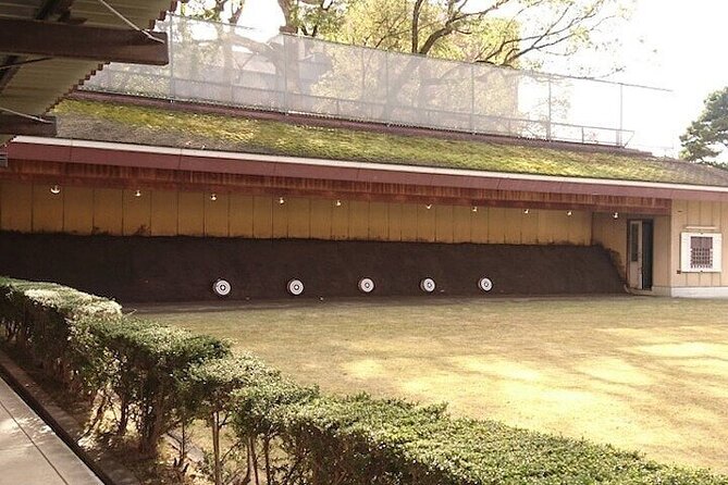 1-Hour Japanese Archery Experience in Kyoto - Expert Guidance