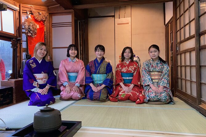 A Unique Antique Kimono and Tea Ceremony Experience in English - Experience Details and Inclusions