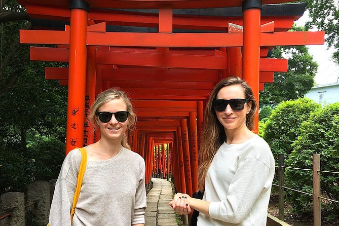 Experience Old and Nostalgic Tokyo: Yanaka Walking Tour - A Stroll Through Cherry Blossom Season