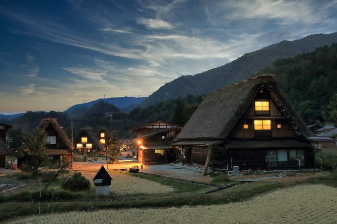 Gokayama and Shirakawago Photoshoot by Professional Photographer - Expert Photography Guidance