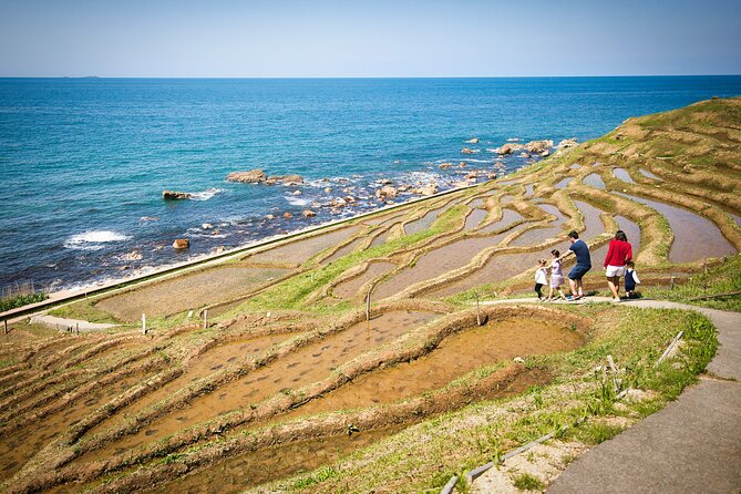 Noto Peninsula 1 Day Photoshoot With Professional Photographer - Itinerary and Location Highlights