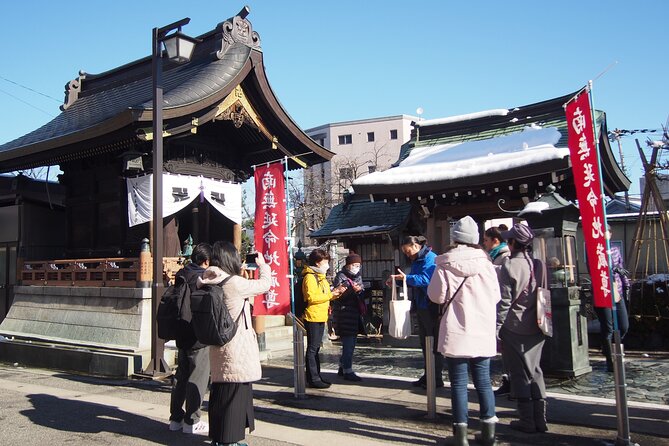 Small Group Sightseeing Tour Visit to Toyama With Lunch Included - Whats Included in the Tour