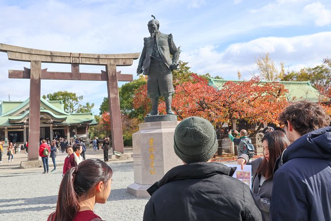 4-Hour Osaka Bike Tour to the Neighborhood of Osaka Castle - Osaka Castle Park Exploration