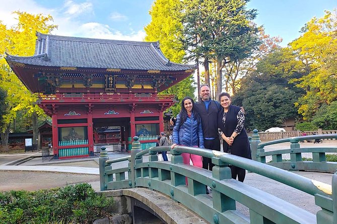 Experience Old and Nostalgic Tokyo: Yanaka Walking Tour - Uncovering Local History and Culture