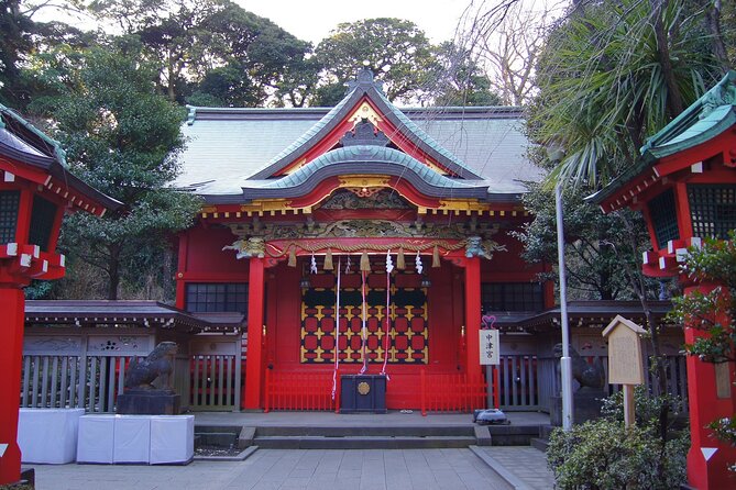 Kamakura & Enoshima 1 Day Bus Tour From Tokyo and Yokohama - Logistics and Accessibility Notes