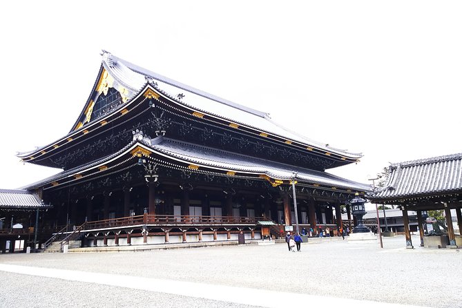 Kyoto Imperial Palace and Nijo Castle Walking Tour - Walking Tour Logistics and Tips