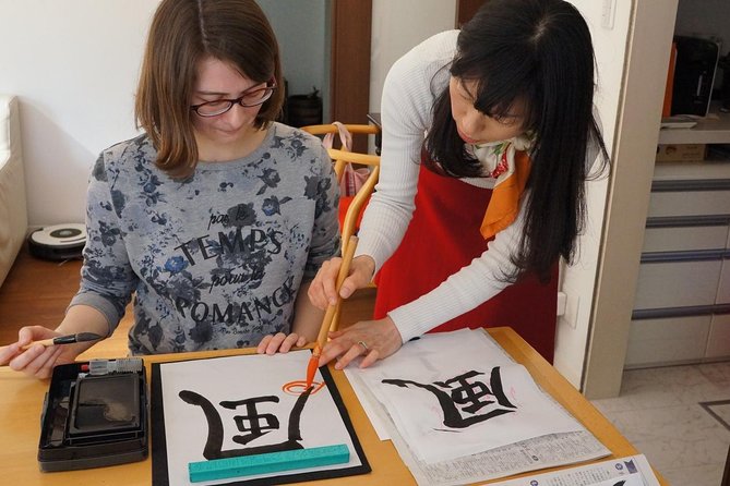 Lets Shodo (Japanese Calligraphy) !! - Getting Ready for the Experience