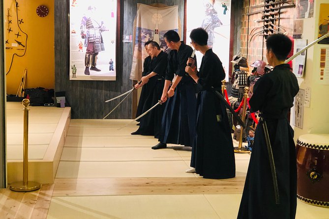 Samurai Sword Experience (Family Friendly) at SAMURAI MUSEUM - Hands-on Samurai Sword Lesson