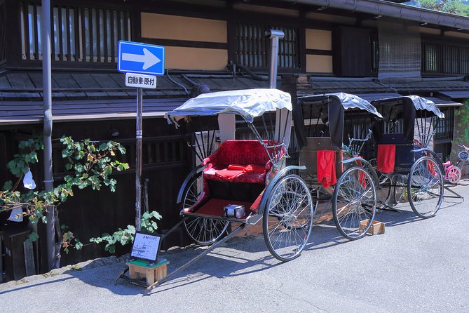 Takayama and Shirakawago Photoshoot by Professional Photographer - Behind the Lens With a Pro