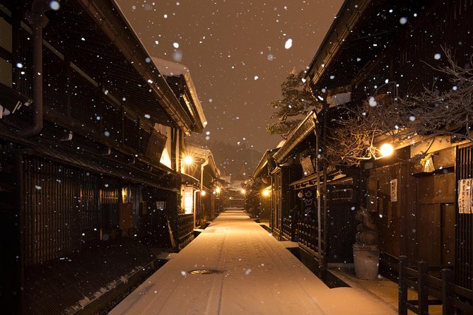 Takayama Walking Tour & Hida Folk Village - Exploring Hida No Sato Museum