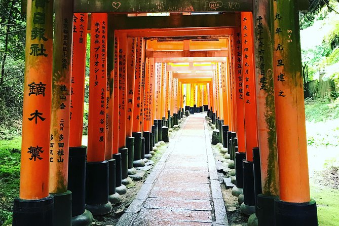 Inside of Fushimi Inari - Exploring and Lunch With Locals - Exploring Hidden Local Attractions