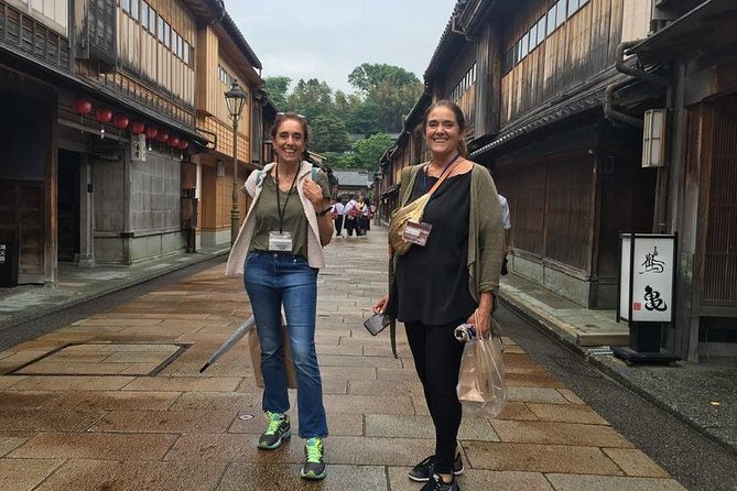 Kanazawa Full-Day Private Tour With Government Licensed Guide - What to Expect From Your Guide