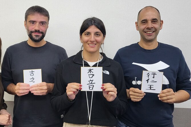 Calligraphy Workshop in Namba - Instructors and Teaching Style