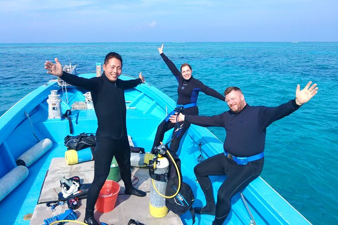 Okinawa: Scuba Diving Tour With Wagyu Lunch and English Guide - Okinawa Scuba Diving Experience