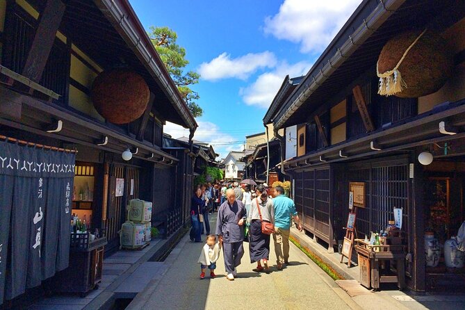 Takayama Arts & Crafts Local Culture Private Tour With Government-Licensed Guide - Reviews and Pricing Details