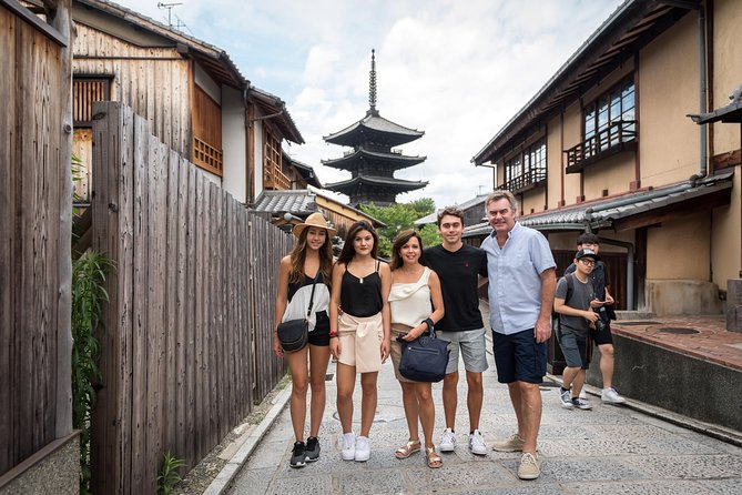 The Right Way to Know Kyoto - Personalized Attention Matters