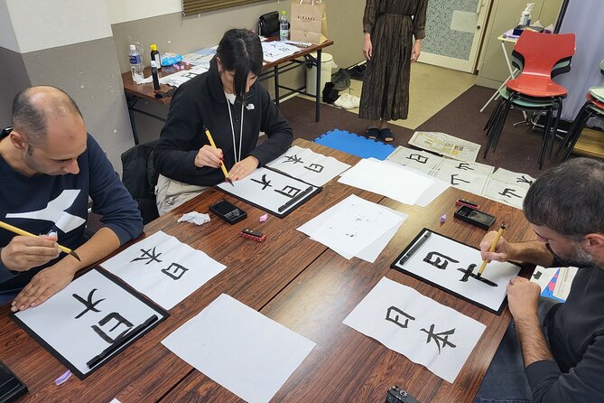 Calligraphy Workshop in Namba - Accessibility and Cancellation Policy