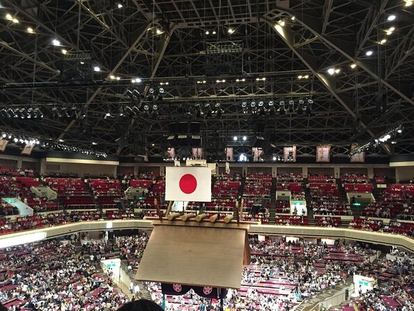 Nagoya Grand Sumo Tournament and Nagoya Castle - Just The Basics