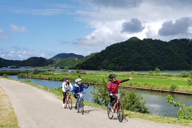 Kinosaki Onsen Cycling Tour Kinosaki & Riverside Experience - Tour Overview and Details