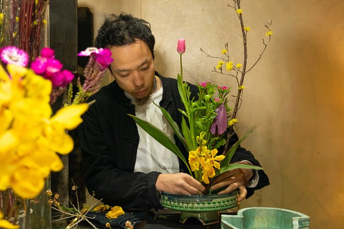 Kyoto Tea Ceremony With Japanese Flower Arrangement Ikebana