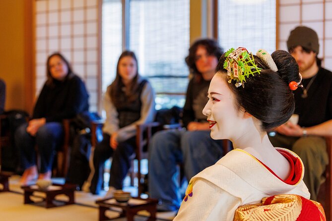 Meet a Geisha in Kyoto: Enjoy Exclusive Geisha Show in Gion