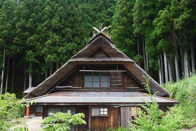 Mt Fuji Japanese Crafts Village and Lakeside Bike Tour