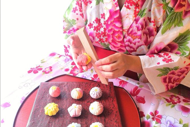 Nerikiri and Matcha Making Class in Kyoto