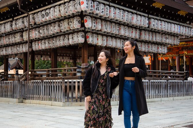 Photo Shoot With a Private Vacation Photographer in Kyoto, JAPAN