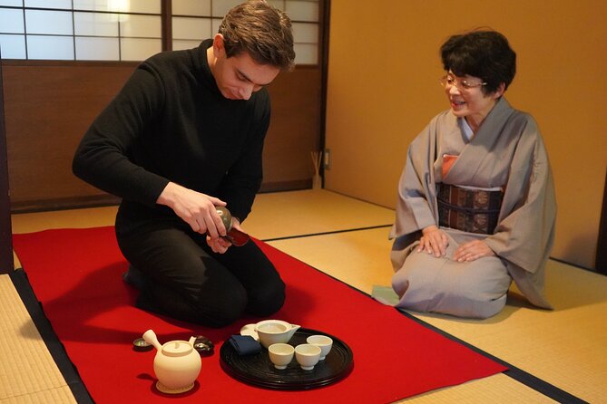 Sencha-do the Japanese Tea Ceremony Workshop in Kyoto