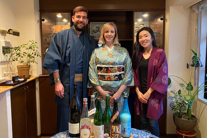 Tokyo Sake Experience, for Couple or Group - Discovering Sake in Tokyo