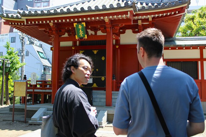 Asakusa Walking Tour With an Experienced Japanese Comedian - Meet Your Comedian Tour Guide