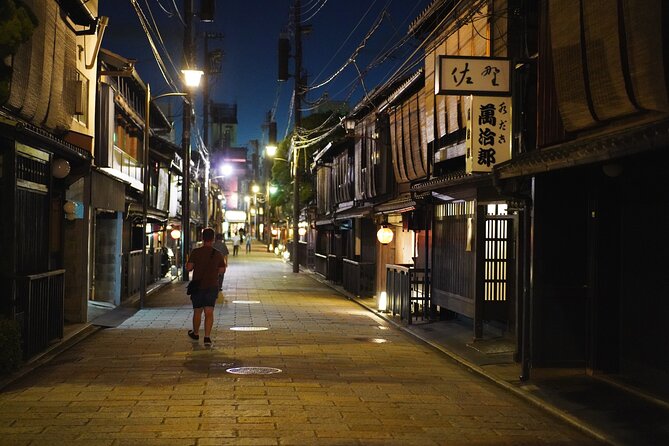 Dinner With Maiko in a Traditional Kyoto Style Restaurant Tour - Meeting and Pickup Information