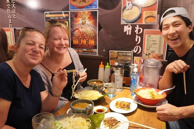 Tokyo : Local Bar and Ramen Hopping Tour in Ikebukuro - Experience the Local Nightlife