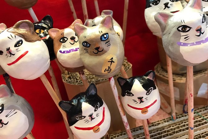 Deep Dive Into the World of Daruma Dolls - Crafting Daruma Dolls