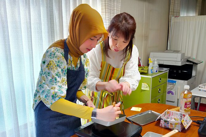 Kyoto Near Fushimiinari:Japanese Cooking Class & Supermarket Tour - Exploring Local Ingredients Market