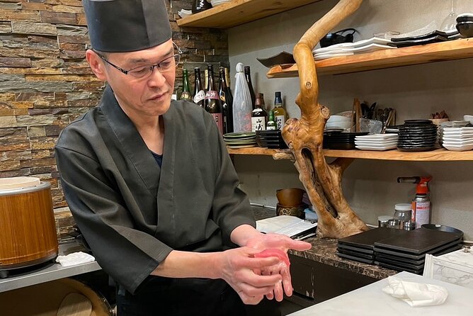 Learning Sushi From a Professional Sushi Chef in Osaka - Exploring Ingredients and Tools