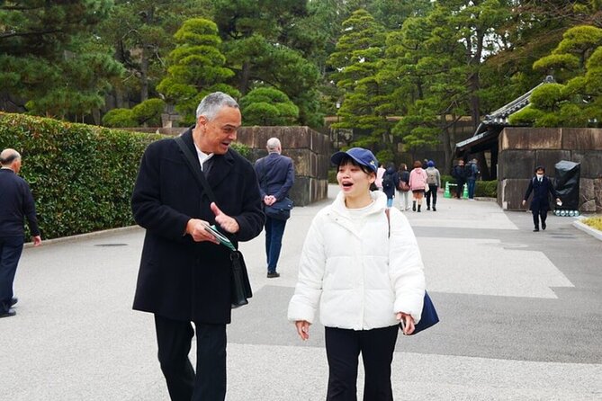 Chiyoda Imperial Palace Walking Tour - Tour Guide and Services