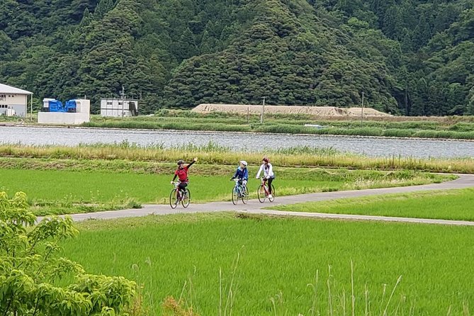 Kinosaki Onsen Cycling Tour Kinosaki & Riverside Experience - Cycling Tour Highlights and Features