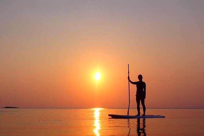 [Miyako, Okinawa] [Evening] Twilight in the Sea of Silence... Sunset Stand-Up Paddleboard / Canoe - On the Water