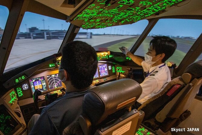 70 Minutes of Flight Simulation Experience in a Real Cockpit! a Must-See for Airplane Lovers - Reviews From Fellow Travelers