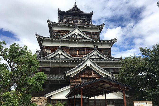 Hiroshima in a Nutshell: Morning Bike Adventure - Meeting Point and Logistics