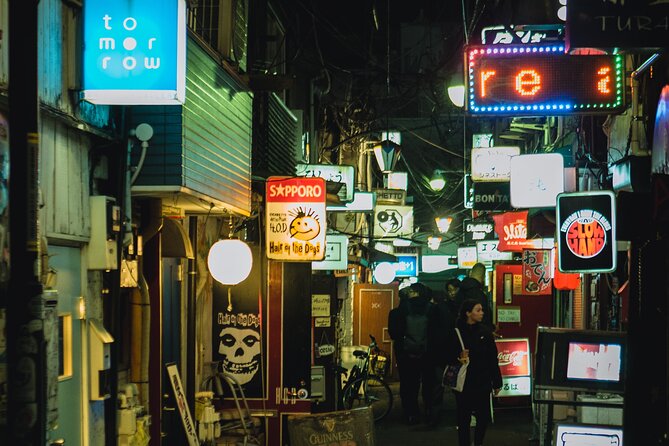 Private Shinjuku Nightlife Walking Tour & Golden-Gai Bar Crawl - Pricing and Reviews Overview