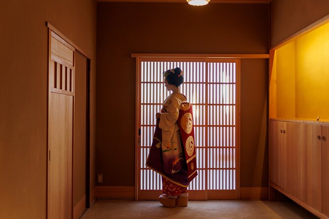 Meet a Geisha in Kyoto: Enjoy Exclusive Geisha Show in Gion - Booking and Cancellation Policies