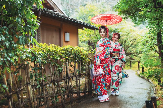 Long-sleeved Furisode Kimono Experience in Kyoto - Just The Basics