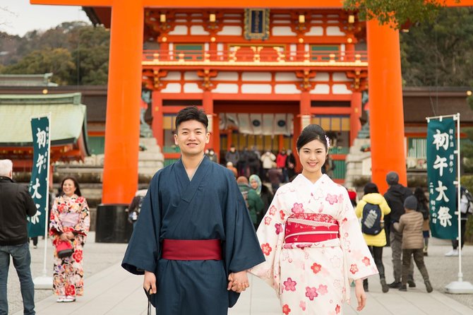 Photo Shoot With a Private Vacation Photographer in Kyoto, JAPAN - Capturing Memories in Kyoto