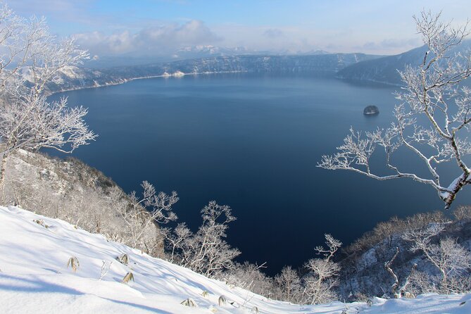 Snowshoeing at Lake Mashu Outer Rim of the Caldera - Just The Basics